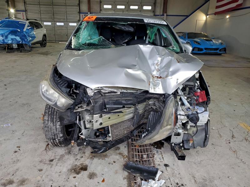Photo 5 from auction – 2016 CHEVROLET SPARK 1LT with VIN KL8CD6SA8GC586703