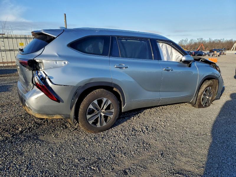 Photo 3 from auction – 2020 TOYOTA HIGHLANDER with VIN 5TDGZRBH8LS513171