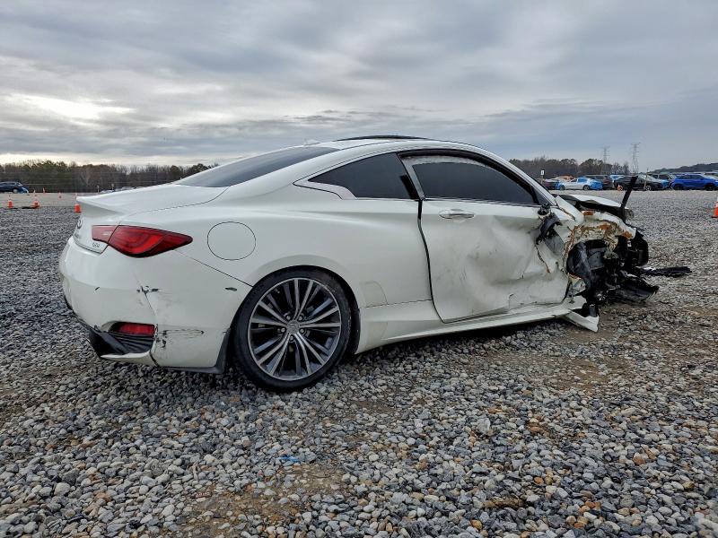 Photo 3 from auction – 2019 INFINITI Q60 with VIN JN1EV7EK2KM230261