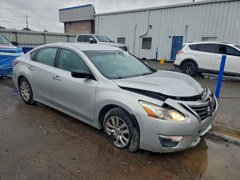 Photo 4 from auction – 2015 NISSAN ALTIMA with VIN 1N4AL3AP5FC146917