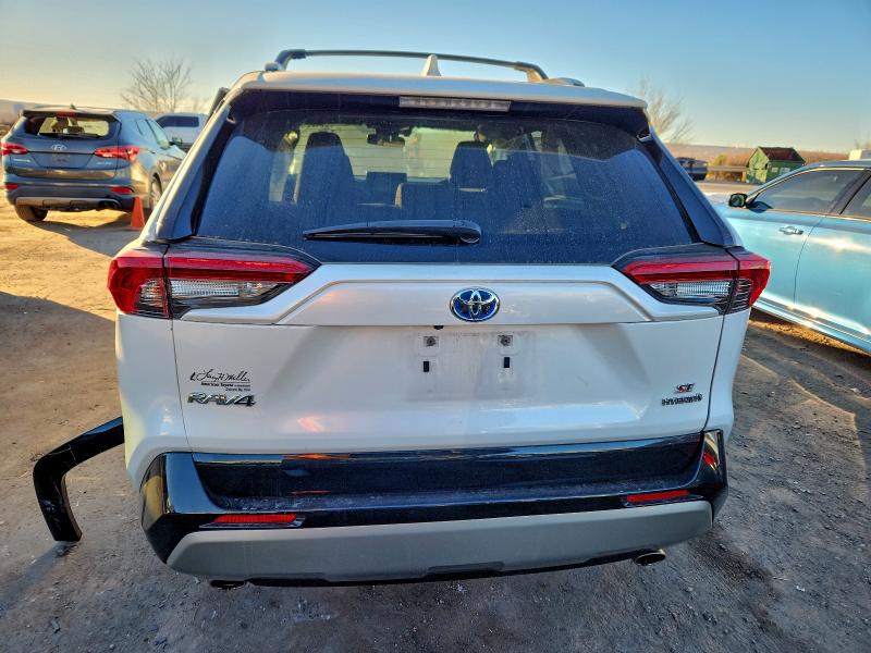 Photo 6 from auction – 2022 TOYOTA RAV4 SE with VIN JTM16RFV9ND526721