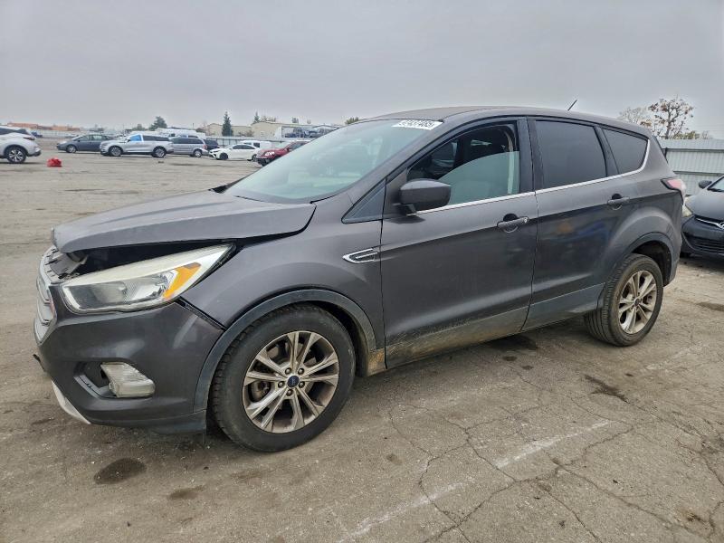 Photo 1 from auction – 2017 FORD ESCAPE with VIN 1FMCU0G93HUB81374