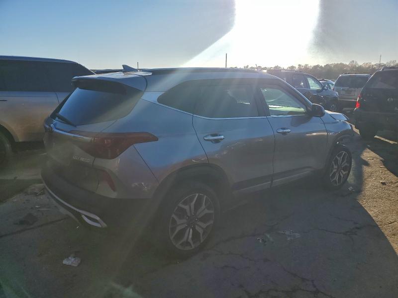 Photo 3 from auction – 2021 KIA SELTOS with VIN KNDETCA2XM7112543