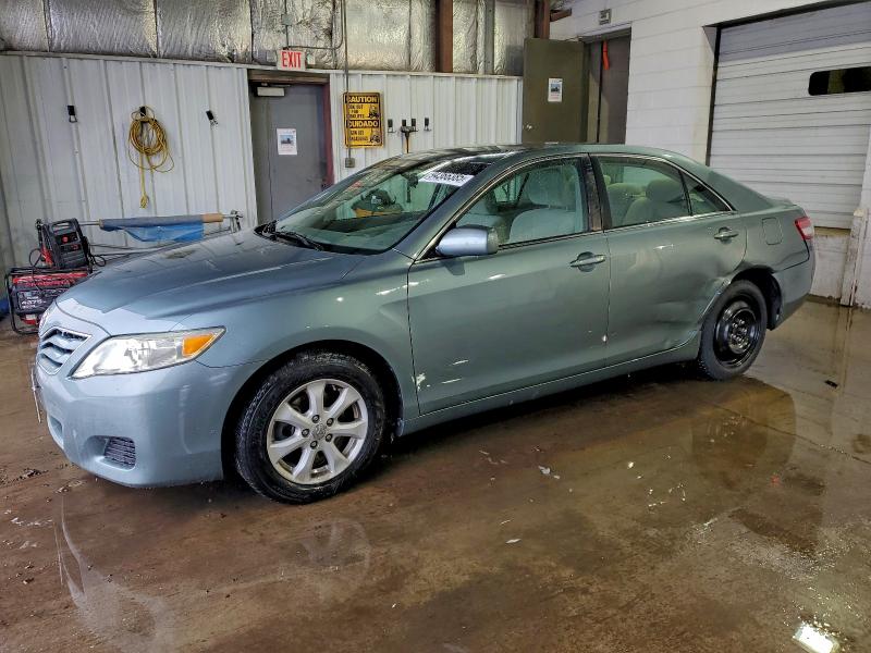 TOYOTA CAMRY BASE 2011 con VIN 4T1BF3EK3BU583092 - Foto de la subasta