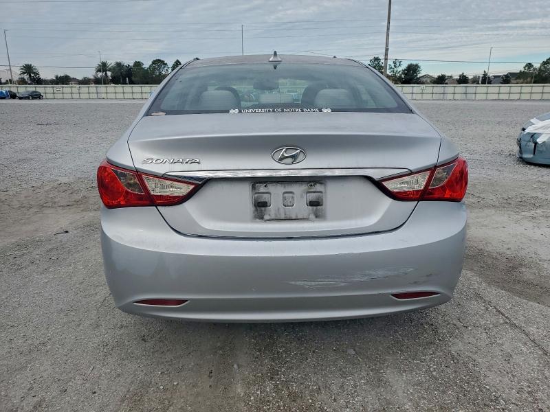 Photo 6 from auction – 2012 HYUNDAI SONATA GLS with VIN 5NPEB4AC4CH335124