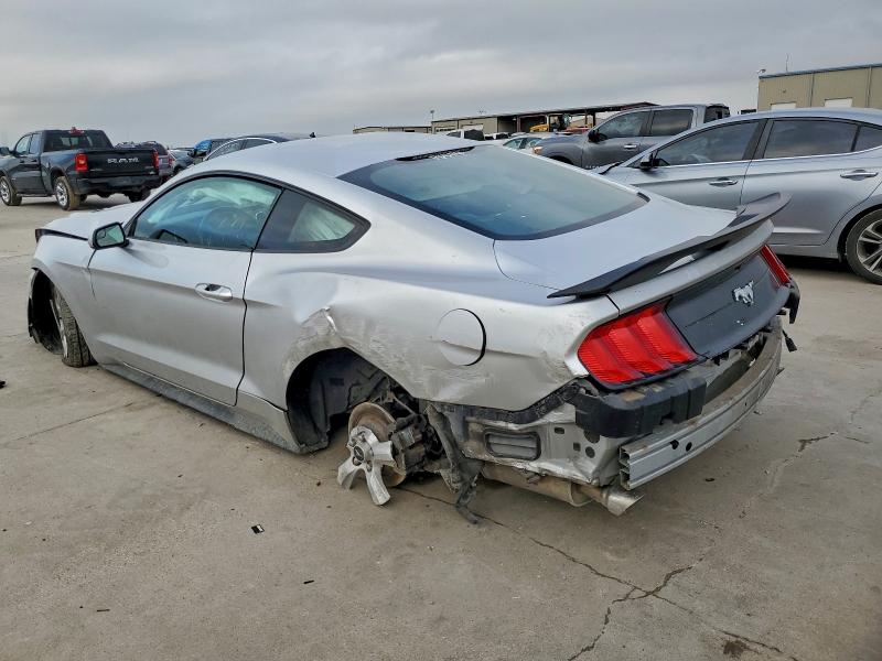 Photo 2 from auction – 2018 FORD MUSTANG with VIN 1FA6P8TH8J5122458