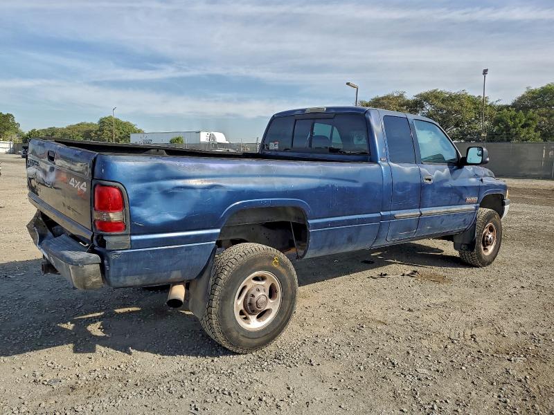 Photo 3 from auction – 2002 DODGE RAM 2500 with VIN 3B7KF23C52M236636
