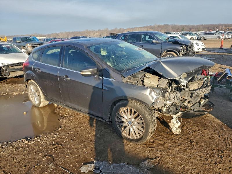 Photo 4 from auction – 2012 FORD FOCUS with VIN 1FAHP3M25CL261919