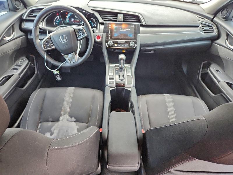 Photo 8 from auction – 2018 HONDA CIVIC with VIN 19XFC2F71JE032188