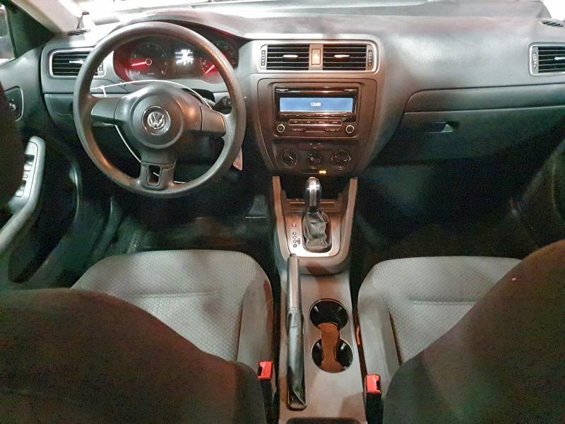 Photo 8 from auction – 2013 VOLKSWAGEN JETTA BASE with VIN 3VW2K7AJ2DM205158