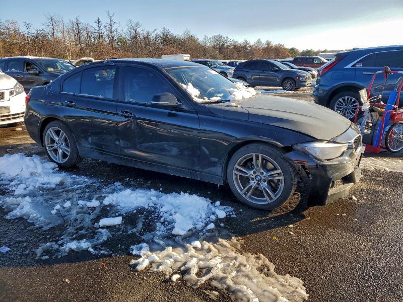 Photo 4 from auction – 2017 BMW 320 XI with VIN WBA8E5G31HNU42699