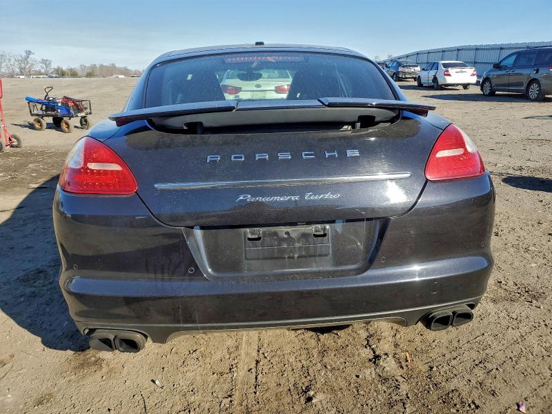 Photo 6 from auction – 2011 PORSCHE PANAMERA T with VIN WP0AC2A73BL090510