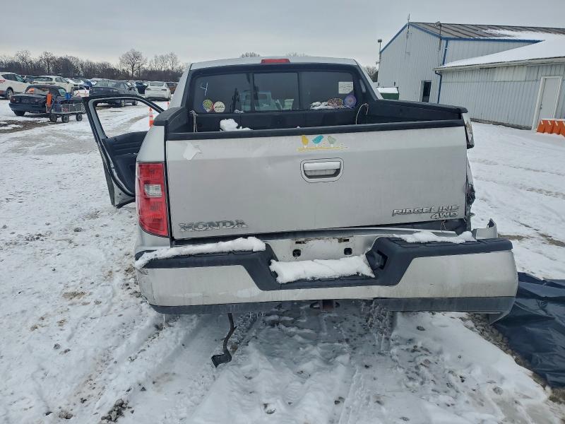 Photo 6 from auction – 2011 HONDA RIDGELINE with VIN 5FPYK1F4XBB454863