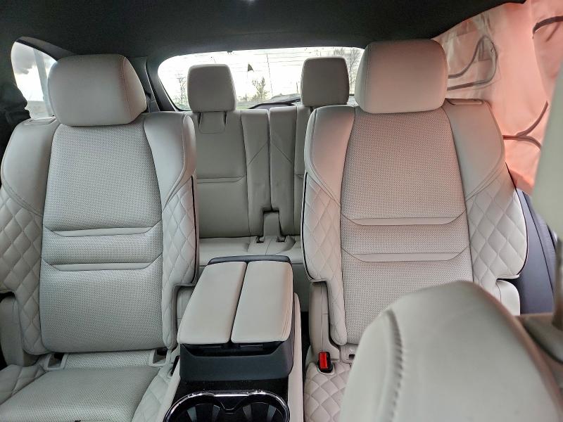 Photo 10 from auction – 2023 MAZDA CX-9 SIGNA with VIN JM3TCBEY7P0643901