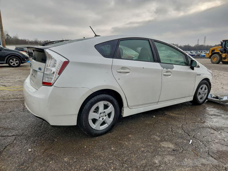 Photo 3 from auction – 2010 TOYOTA PRIUS with VIN JTDKN3DU2A0024620