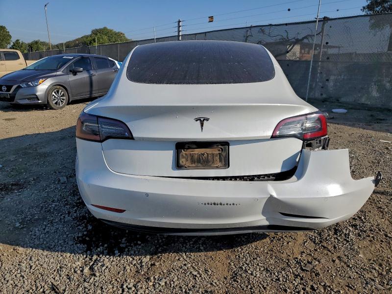 Photo 6 from auction – 2022 TESLA MODEL 3 with VIN 5YJ3E1EA2NF333718