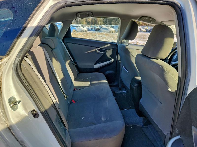 Photo 10 from auction – 2014 TOYOTA PRIUS with VIN JTDKN3DU0E1759841