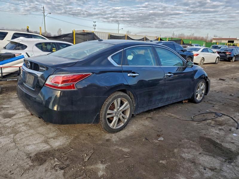 Photo 3 from auction – 2015 NISSAN ALTIMA 3.5 with VIN 1N4BL3AP3FC158794