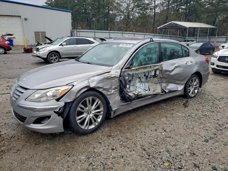 HYUNDAI GENESIS 2012 with VIN KMHGC4DD8CU166639 - Photo from auction