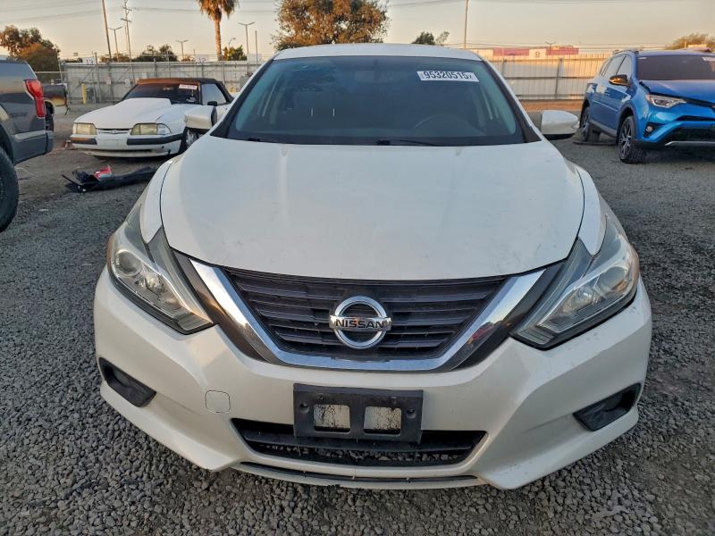 Photo 5 from auction – 2017 NISSAN ALTIMA 2.5 with VIN 1N4AL3AP8HC161592