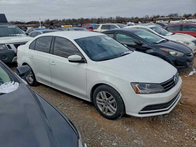 Photo 4 from auction – 2017 VOLKSWAGEN JETTA S with VIN 3VW2B7AJ1HM209269