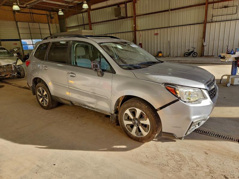 Photo 4 from auction – 2018 SUBARU FORESTER 2 with VIN JF2SJAGC7JH584901