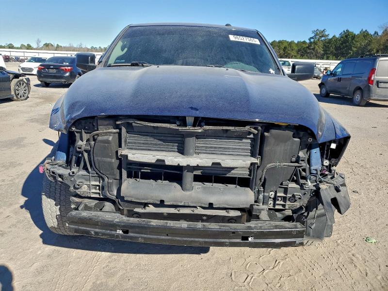 Photo 5 from auction – 2017 RAM 1500 ST with VIN 3C6JR6AT6HG796743