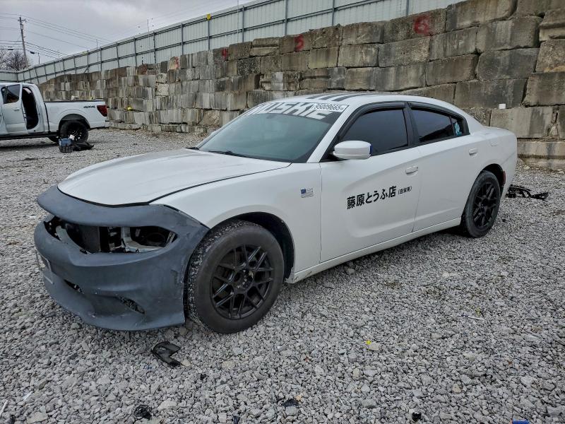 DODGE CHARGER SE 2015 with VIN 2C3CDXBG9FH776768 - Photo from auction