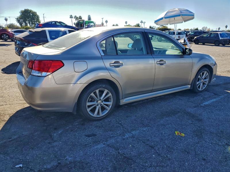 Photo 3 from auction – 2014 SUBARU LEGACY 2.5 with VIN 4S3BMBA61E3023031