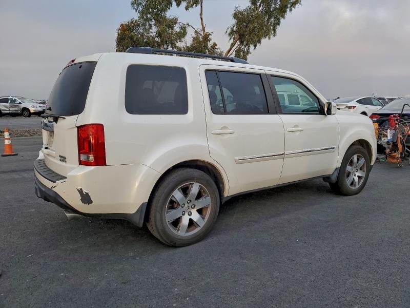 Photo 3 from auction – 2013 HONDA PILOT TOUR with VIN 5FNYF4H95DB059001