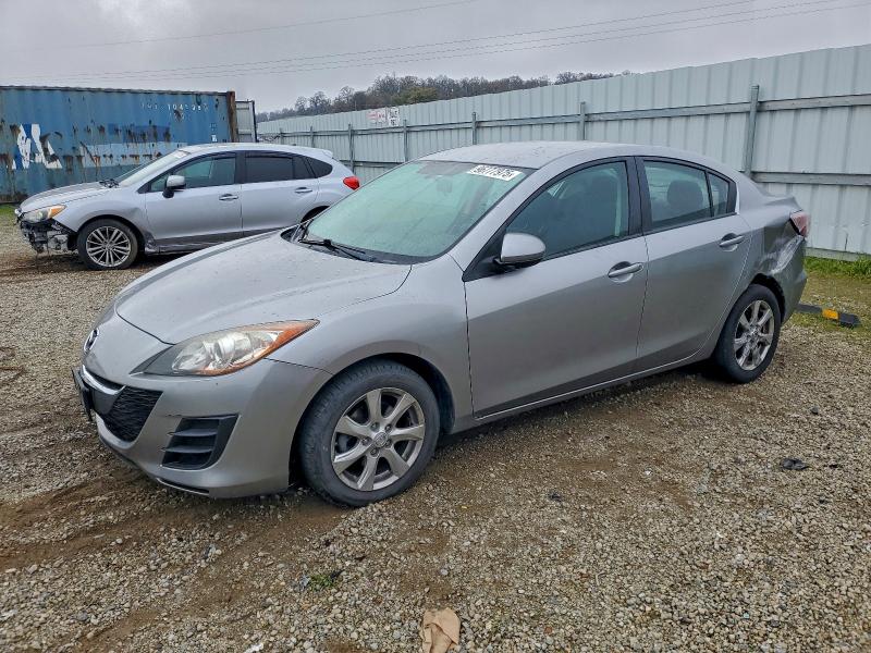 MAZDA 3 I 2010 with VIN JM1BL1SG6A1108702 - Photo from auction