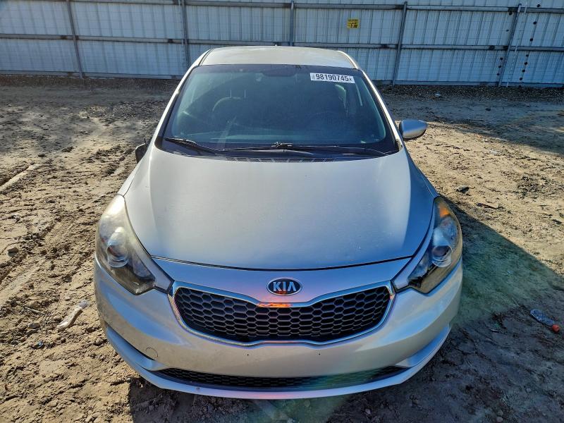 Photo 5 from auction – 2016 KIA FORTE LX with VIN KNAFK4A69G5438816
