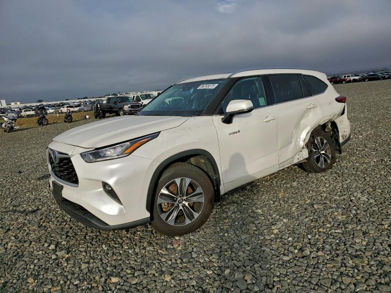 TOYOTA HIGHLANDER 2020 with VIN 5TDHBRCH8LS509497 - Photo from auction
