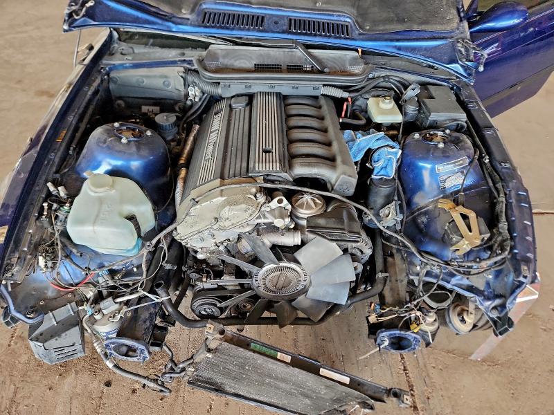 Photo 11 from auction – 1995 BMW M3 with VIN WBSBF9324SEH01666