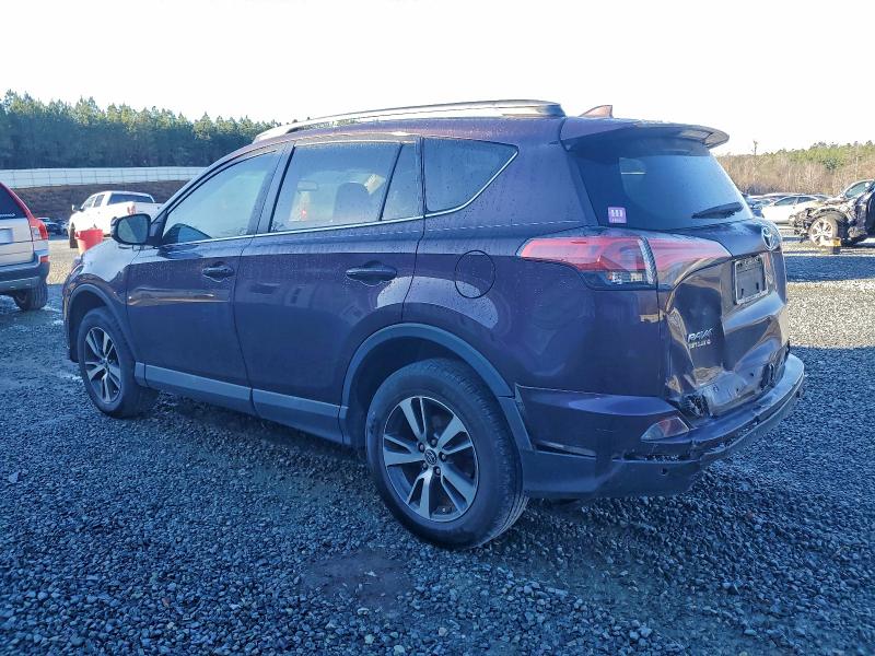 Photo 2 from auction – 2018 TOYOTA RAV4 ADVEN with VIN 2T3WFREV7JW493982