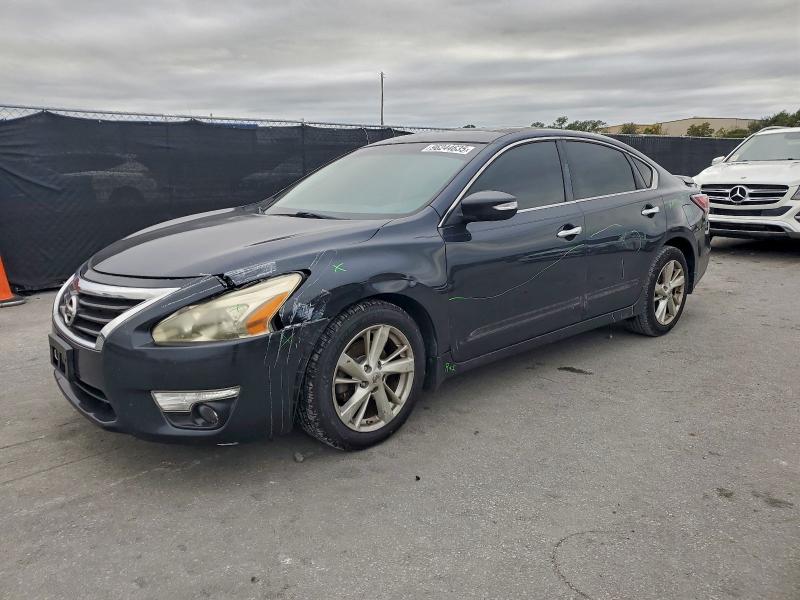 NISSAN ALTIMA 2.5 2014 with VIN 1N4AL3AP8EC408105 - Photo from auction