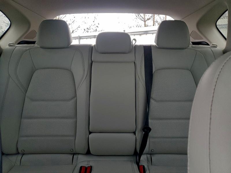 Photo 10 from auction – 2023 MAZDA CX-5 PREMI with VIN JM3KFBEM1P0145421