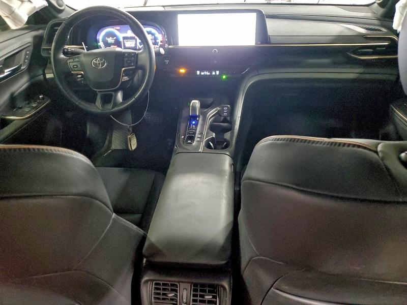 Photo 8 from auction – 2023 TOYOTA CROWN XLE with VIN JTDAAAAF8P3001464