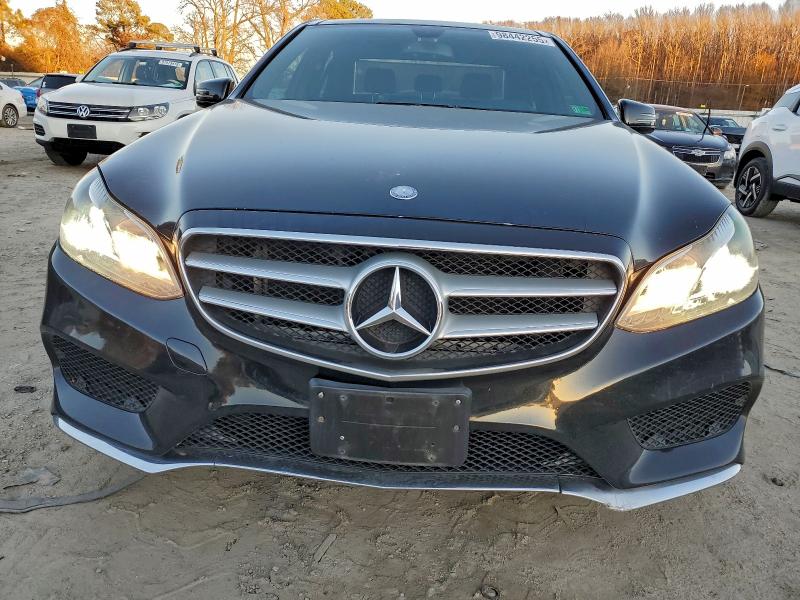 Photo 5 from auction – 2014 MERCEDES-BENZ E 350 with VIN WDDHF5KB4EA820831