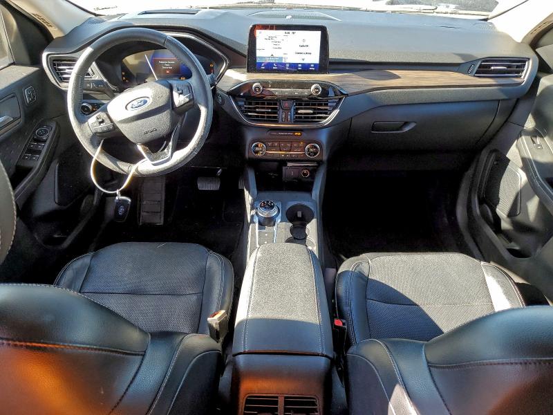 Photo 8 from auction – 2020 FORD ESCAPE TIT with VIN 1FMCU0DZ5LUA62772