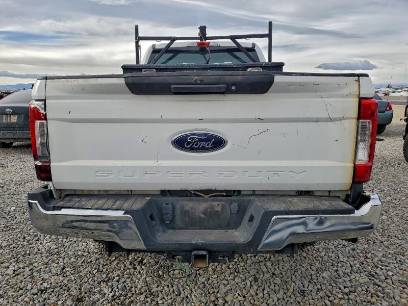 Photo 6 from auction – 2017 FORD F250 SUPER with VIN 1FT7X2B60HED31781