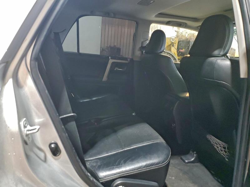 Photo 11 from auction – 2014 TOYOTA 4RUNNER SR with VIN JTEBU5JR1E5154309