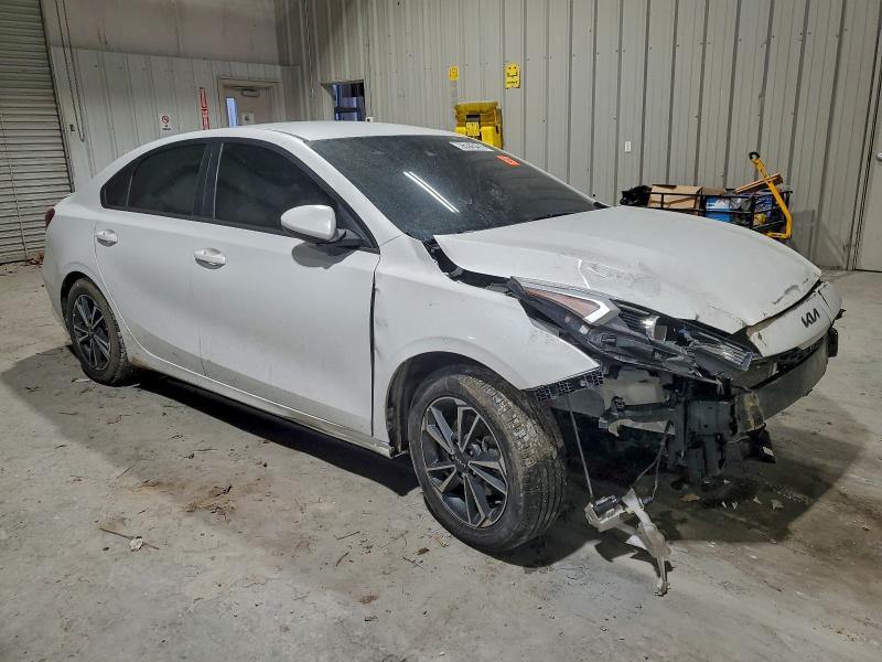 Photo 4 from auction – 2023 KIA FORTE LX with VIN 3KPF24AD1PE558910