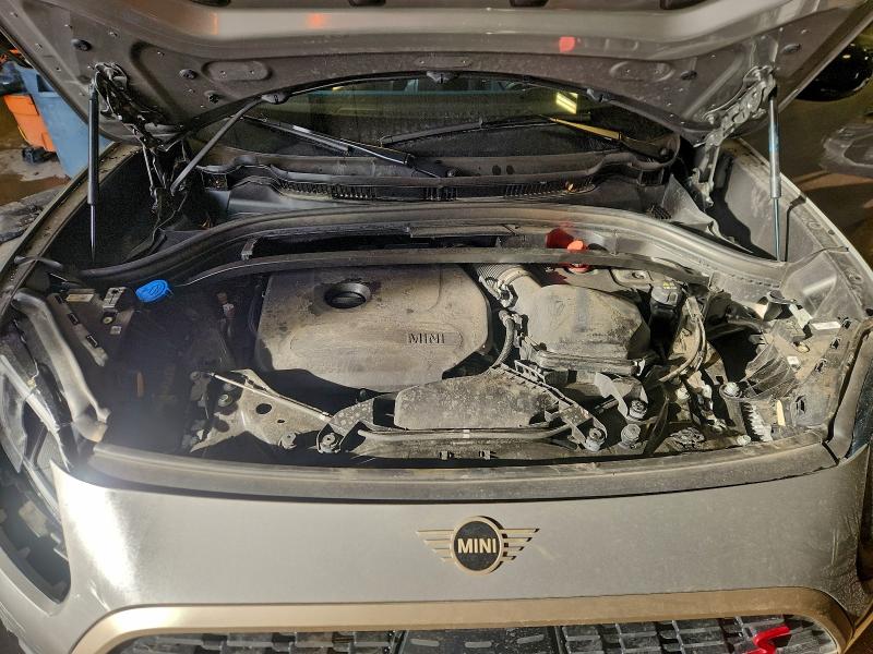 Photo 12 from auction – 2025 MINI COUNTRYMAN with VIN WMZ23GA08S7S29303