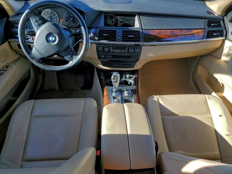 Photo 8 from auction – 2013 BMW X5 XDRIVE3 with VIN 5UXZV4C50D0B11923