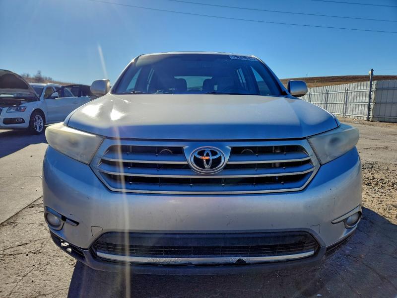 Photo 5 from auction – 2013 TOYOTA HIGHLANDER with VIN 5TDBK3EH2DS180605
