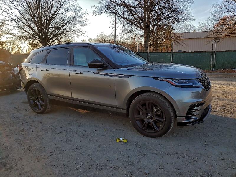 Photo 4 from auction – 2019 LAND ROVER RANGE ROVE with VIN SALYL2EX8KA219628