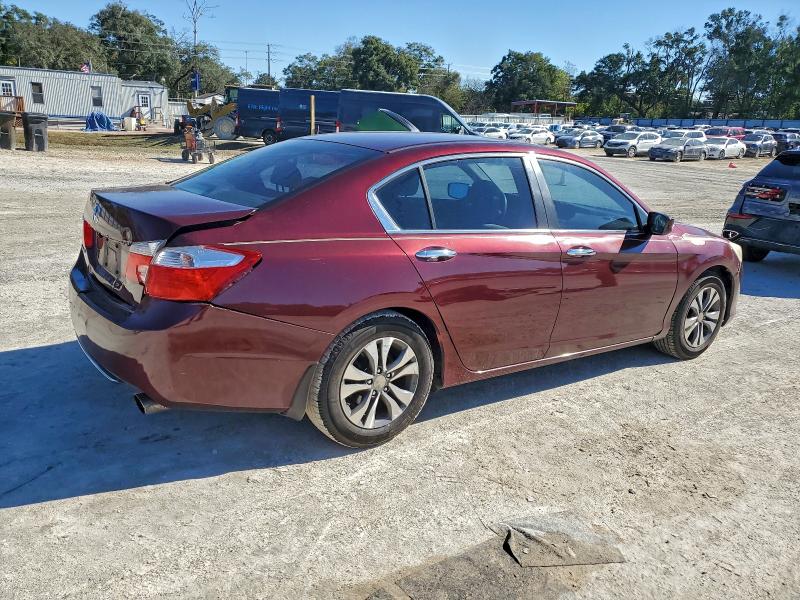 Photo 3 from auction – 2015 HONDA ACCORD LX with VIN 1HGCR2F37FA172076
