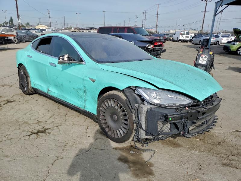 Photo 4 from auction – 2015 TESLA MODEL S with VIN 5YJSA1E14FF120455
