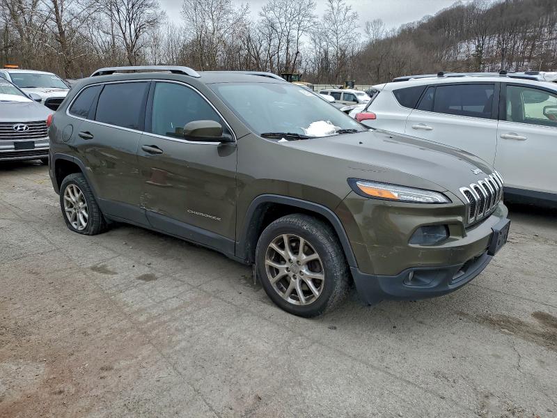 Photo 4 from auction – 2015 JEEP CHEROKEE L with VIN 1C4PJMCB1FW680867